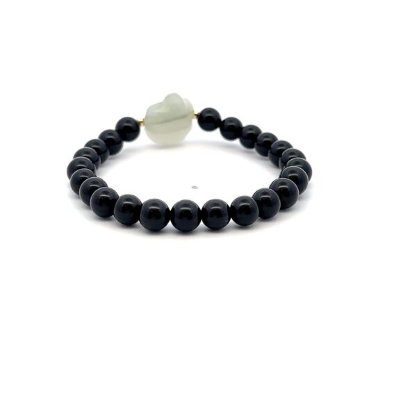 Natural Onyx Gemstones Stretch Bracelet and Carved Paw Jade with 18k Tiny Beads - Picture 5 of 6